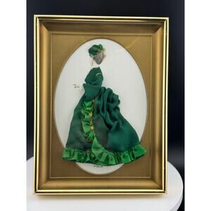 Victorian Woman Diorama - Green